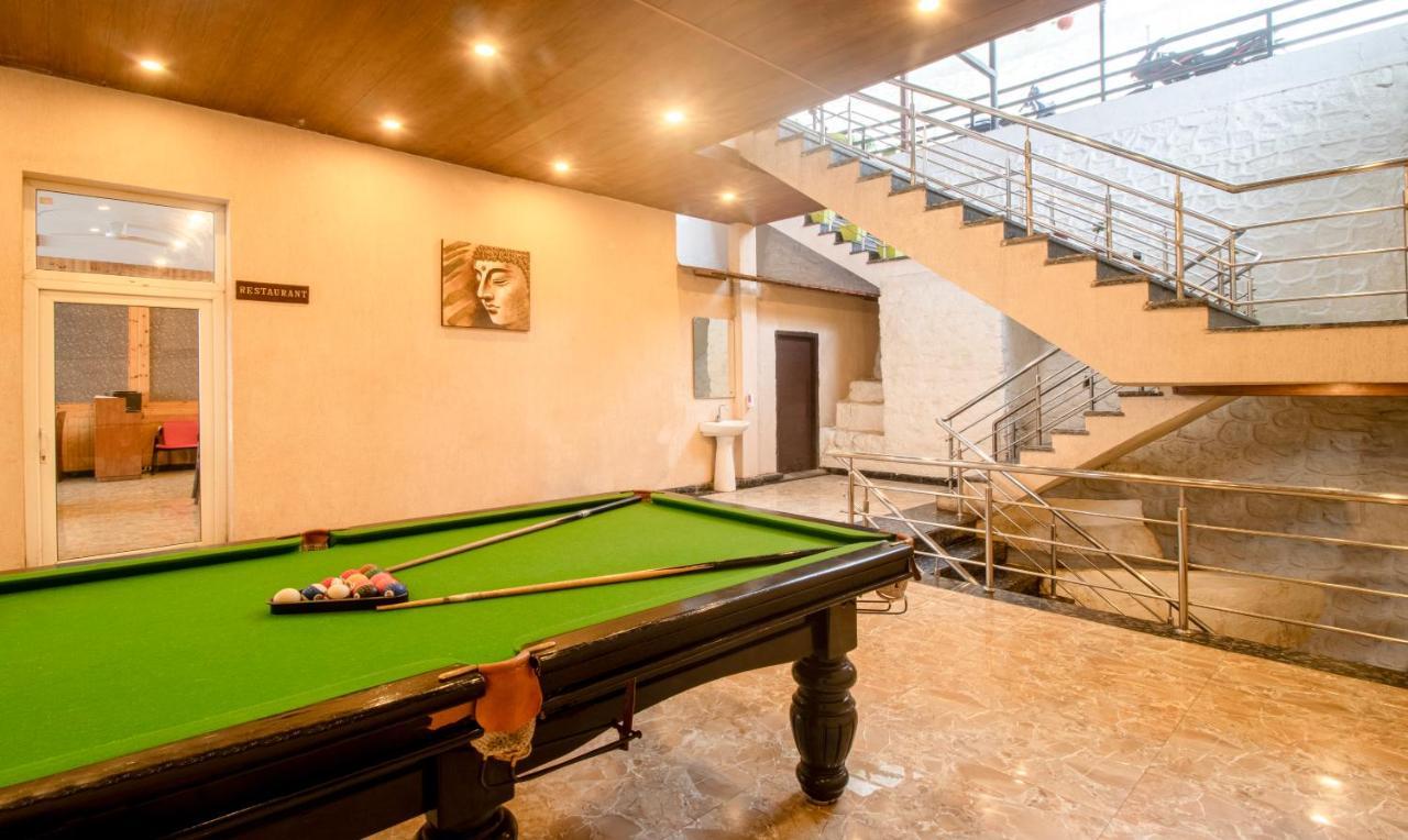 Treebo Premium Queen Of Hills Near Mall Road Mussoorie Zewnętrze zdjęcie