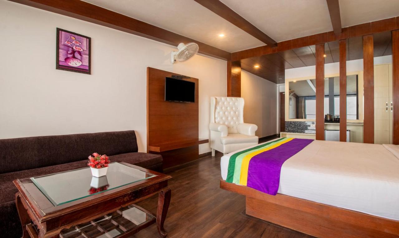 Treebo Premium Queen Of Hills Near Mall Road Mussoorie Zewnętrze zdjęcie